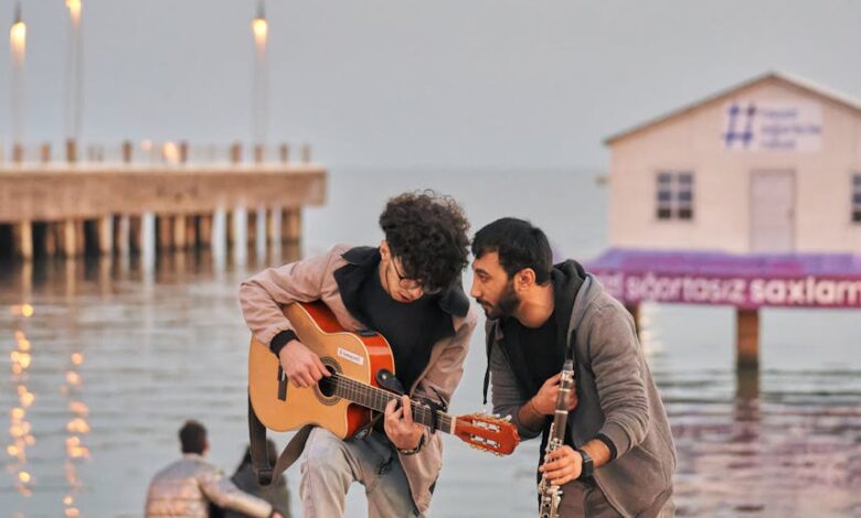 dünya çapında en ünlü müzik festivalleri ile ilgili görsel