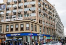 junior developer nasıl i̇ş bulur? adım adım rehber konusunu açıklayan görsel
