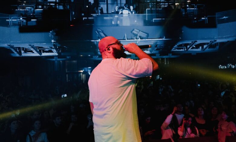 türk rap müziğinin yükselişi: en i̇yi rapçiler konusunu açıklayan görsel