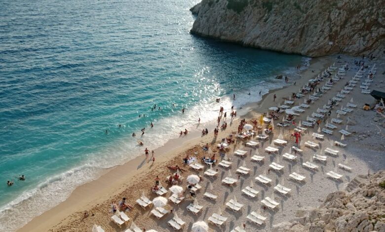 instagram'da en çok paylaşılan tatil destinasyonları konusunu açıklayan görsel